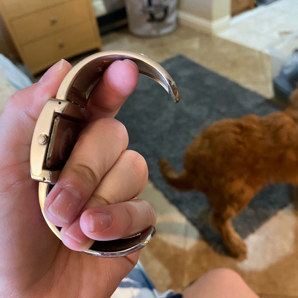 Watch - Picture 3 of 3